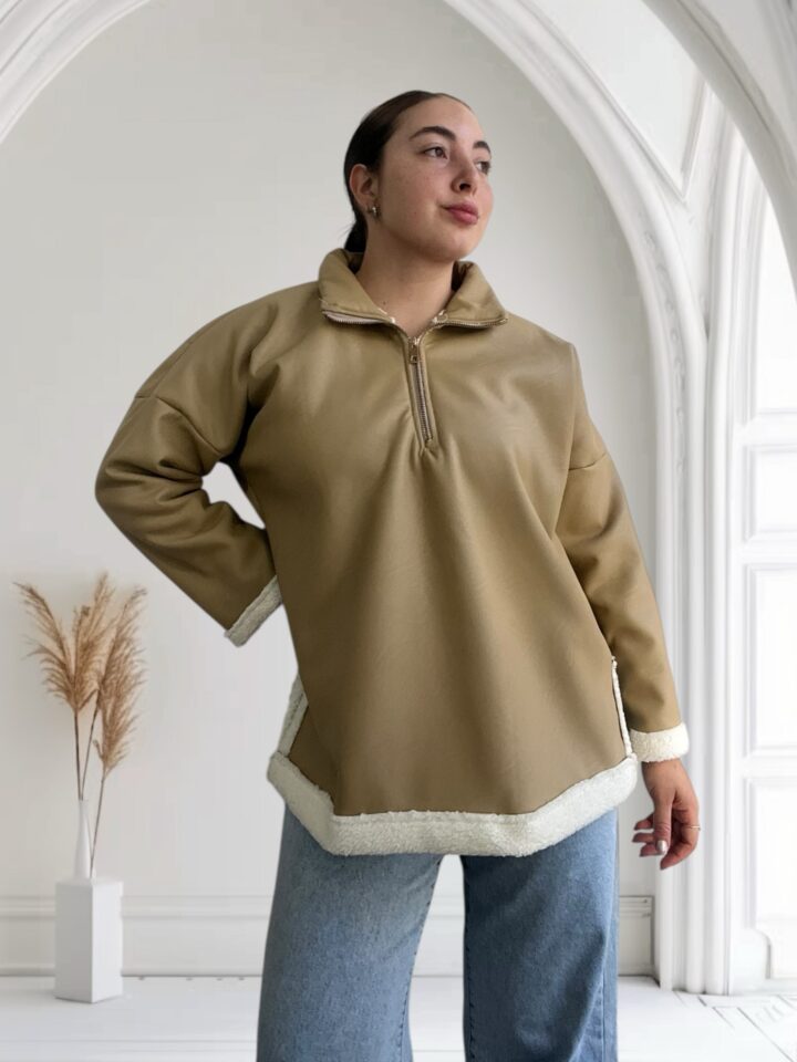 BUZO ECOCUERO BEIGE - Imagen 2