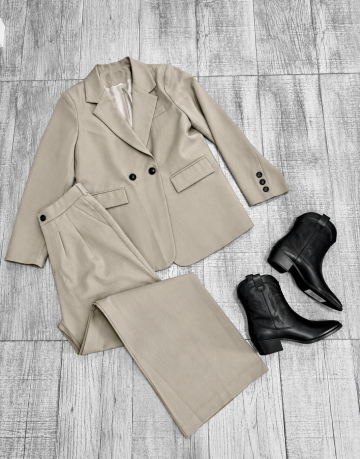 CONJUNTO SASTRERO - BEIGE